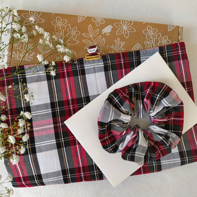 New Mum Christmas Gift, Breastfeeding Cover and Scrunchie, Burp Cloth, Comforter