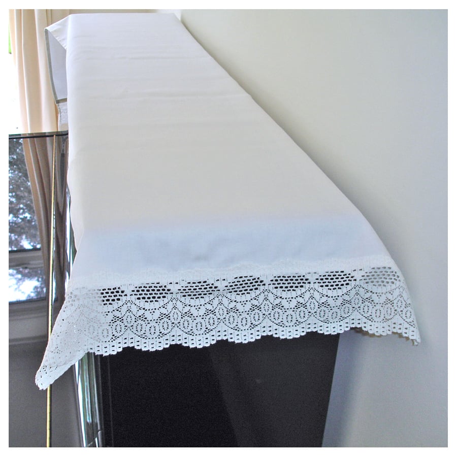 Church Altar Cloth Runner White Lace Tablecloth Scalloped 150cm x 35cm 60" x 14"