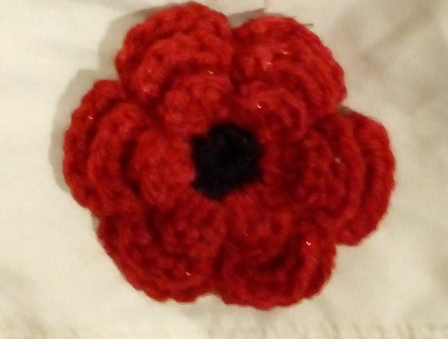 Gorgeous Sparkly Poppy Broach