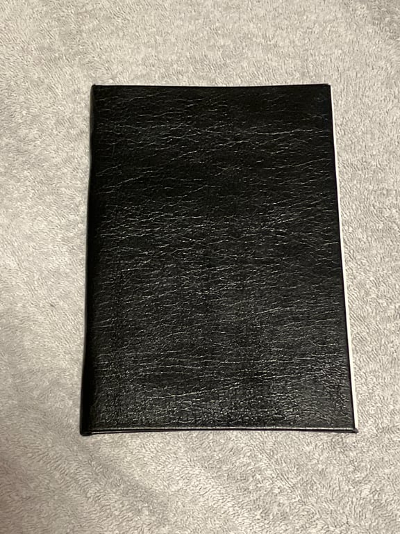 A5: Black coloured Leatherbound UnLined Sketchbook - FREE SHIPPING