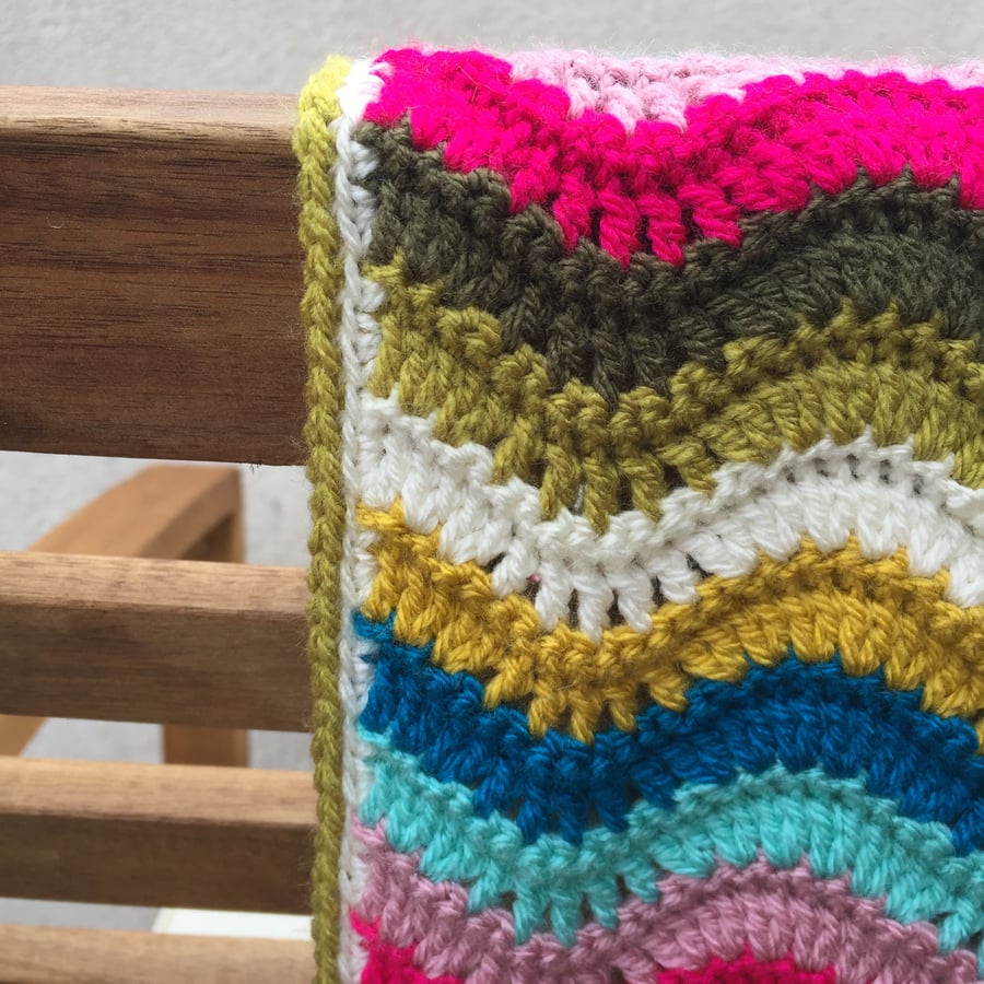 Summer Ripple crochet baby blanket