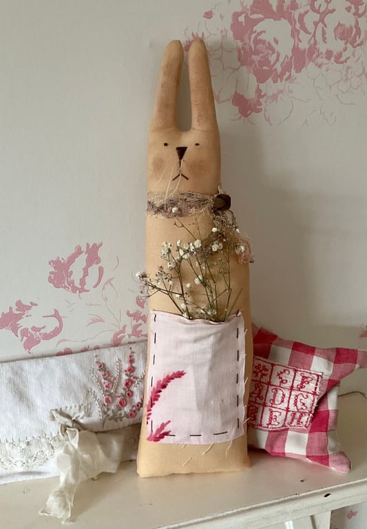 Rustic Primitive Bunny