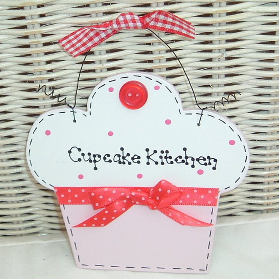♥ Small Cupcake Kitchen Wooden Sign plaque