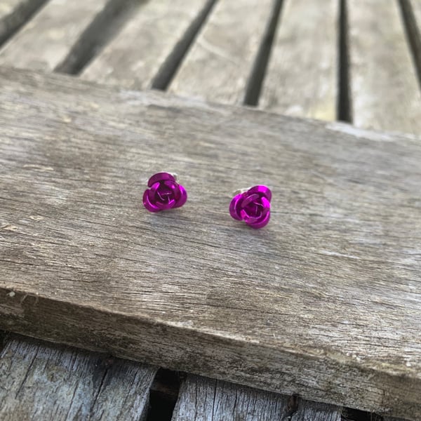 Purple metal rose stud earrings