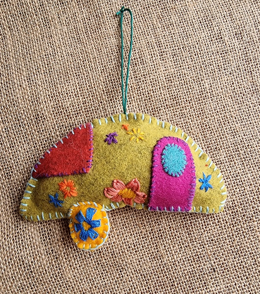 Embroidered caravan hanging decoration or Christmas tree ornament 11 cm height. 