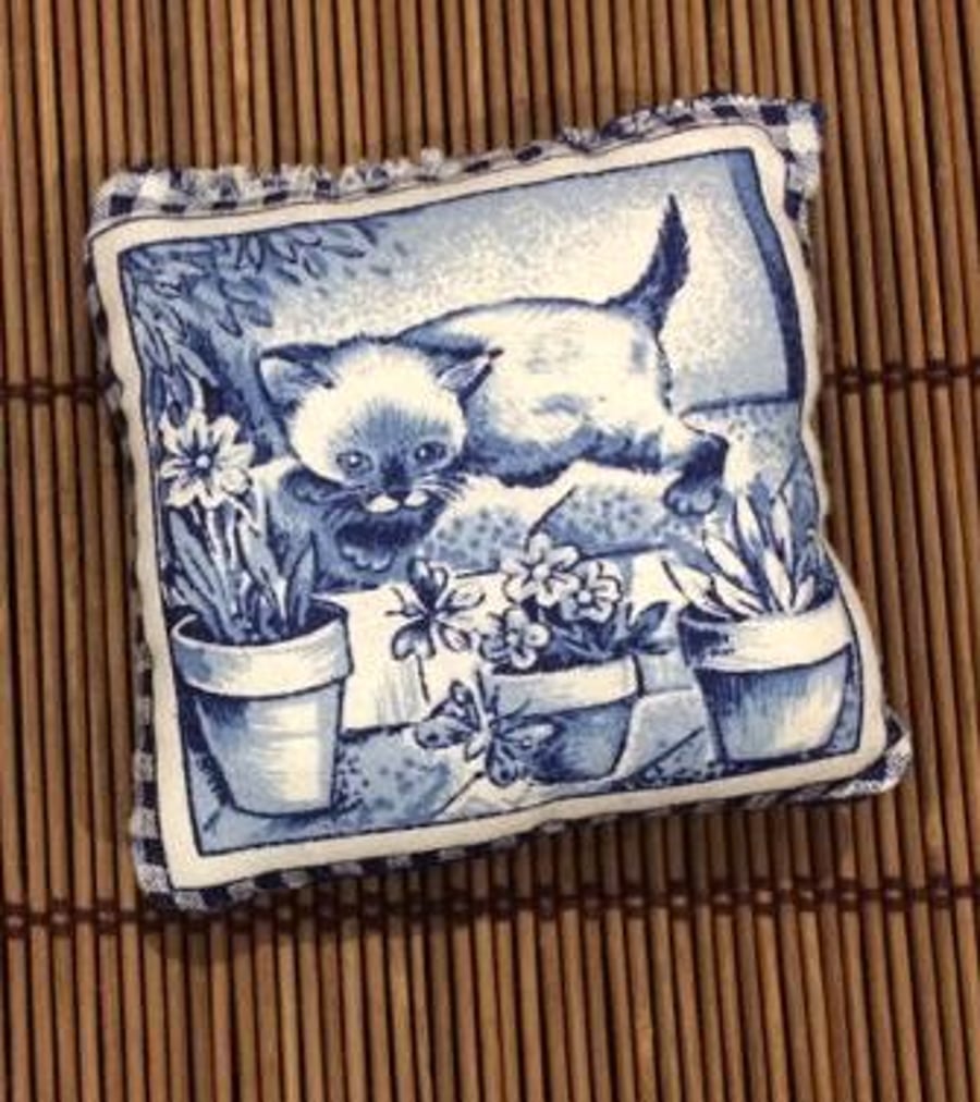 Blue & white kitten pin cushion