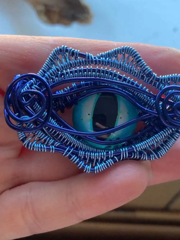 Wire Dragon Eye Necklace