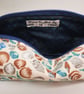 Pencil case sea shell box shaped  - Image 3