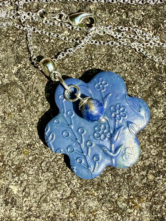 Flower Shaped Polymer Clay Pendant with Lapis Lazuli and Chain