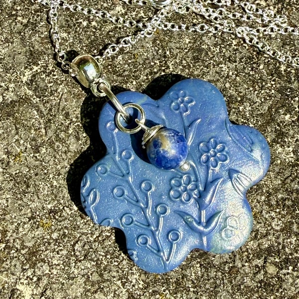 Flower Shaped Polymer Clay Pendant with Lapis Lazuli and Chain