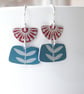 Flower earrings in red and teal - Image 4