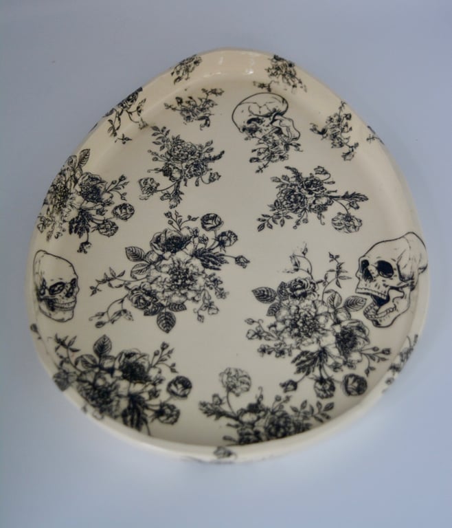 Gothic Skull Floral Trinket Dish - Handmade Ceramic Ring Tray