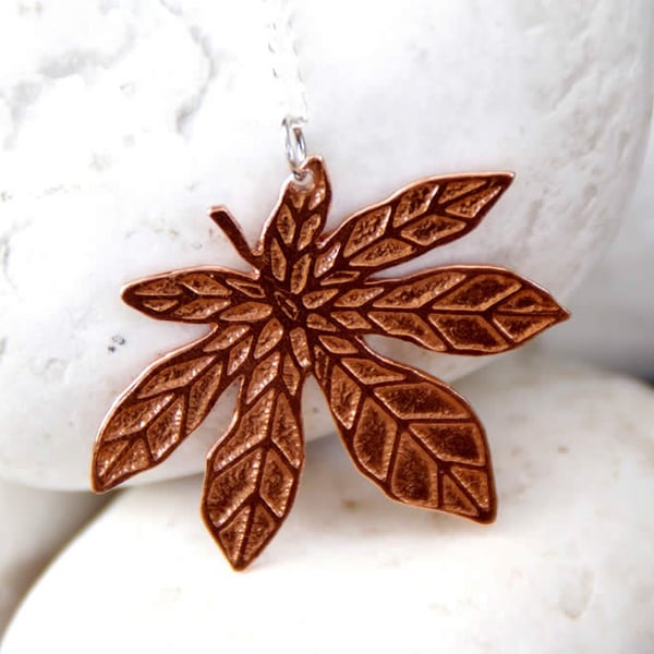 Leaf pendant in etched copper
