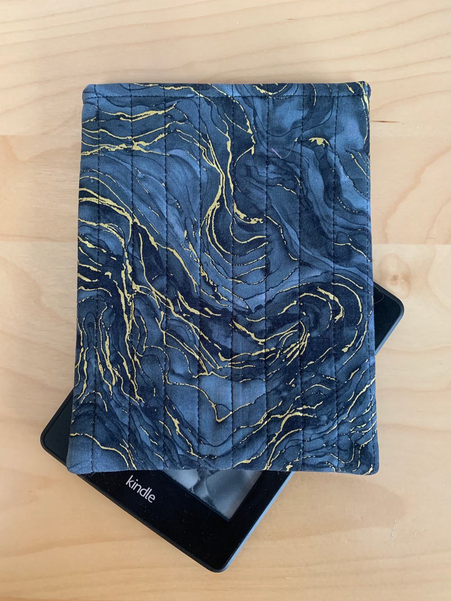 Grey And Gold Marble Effect Quilted Fabric Kindle Sleeve For 6” Paperwhite