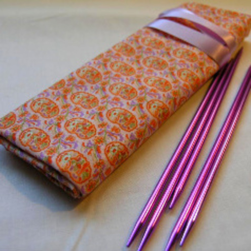 Knitting  DPN Roll- Paisley