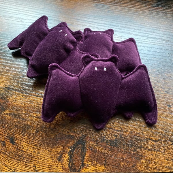 Cat kitten toy, cute animal plush toy, purple bat, pet gift