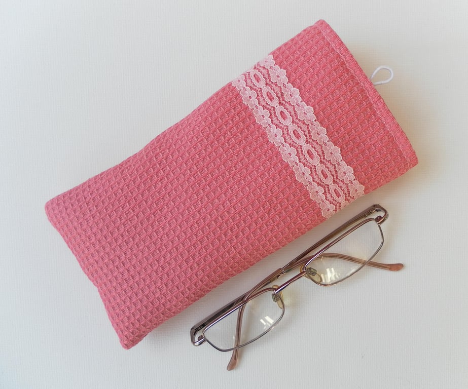 Glasses Case, pink fabric, lightly padded