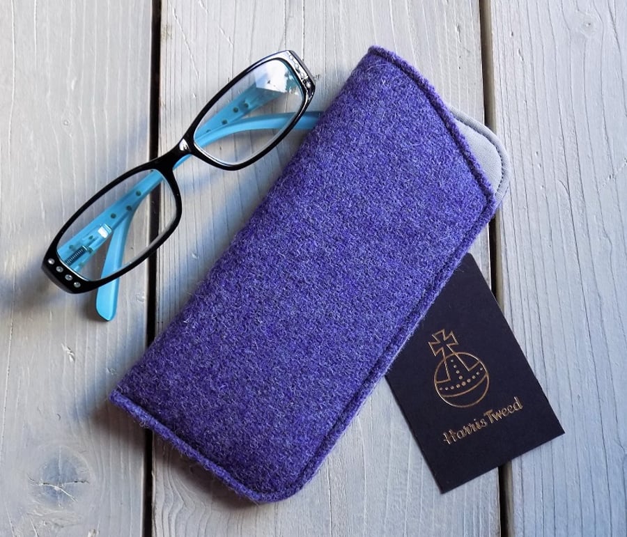 Harris Tweed eyeglasses case in lavender purple