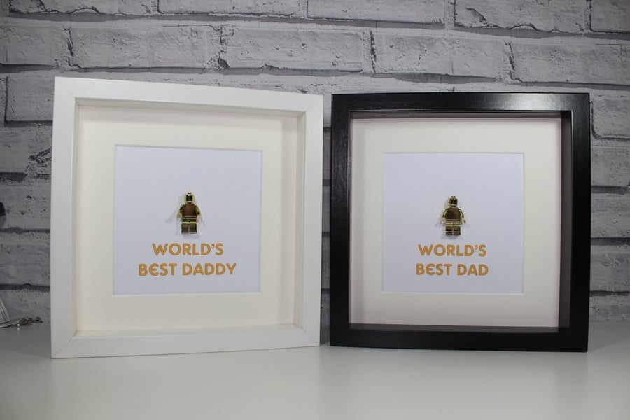 LEGO GOLDEN MINIFIGURE STATUE - WORLD'S BEST - FRAMED MINIFIGURE