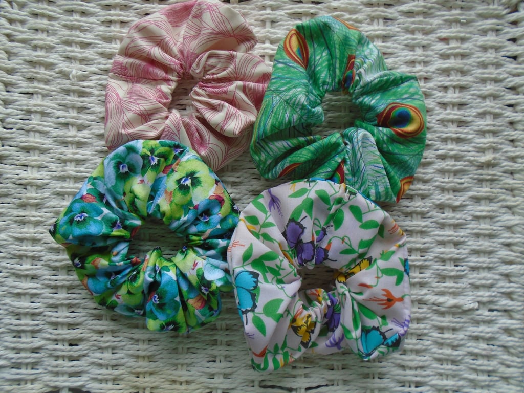 Pack of 4 Mixed Pretty Scrunchies 