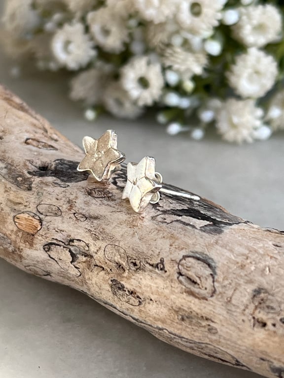 Recycled silver flower stud earrings 