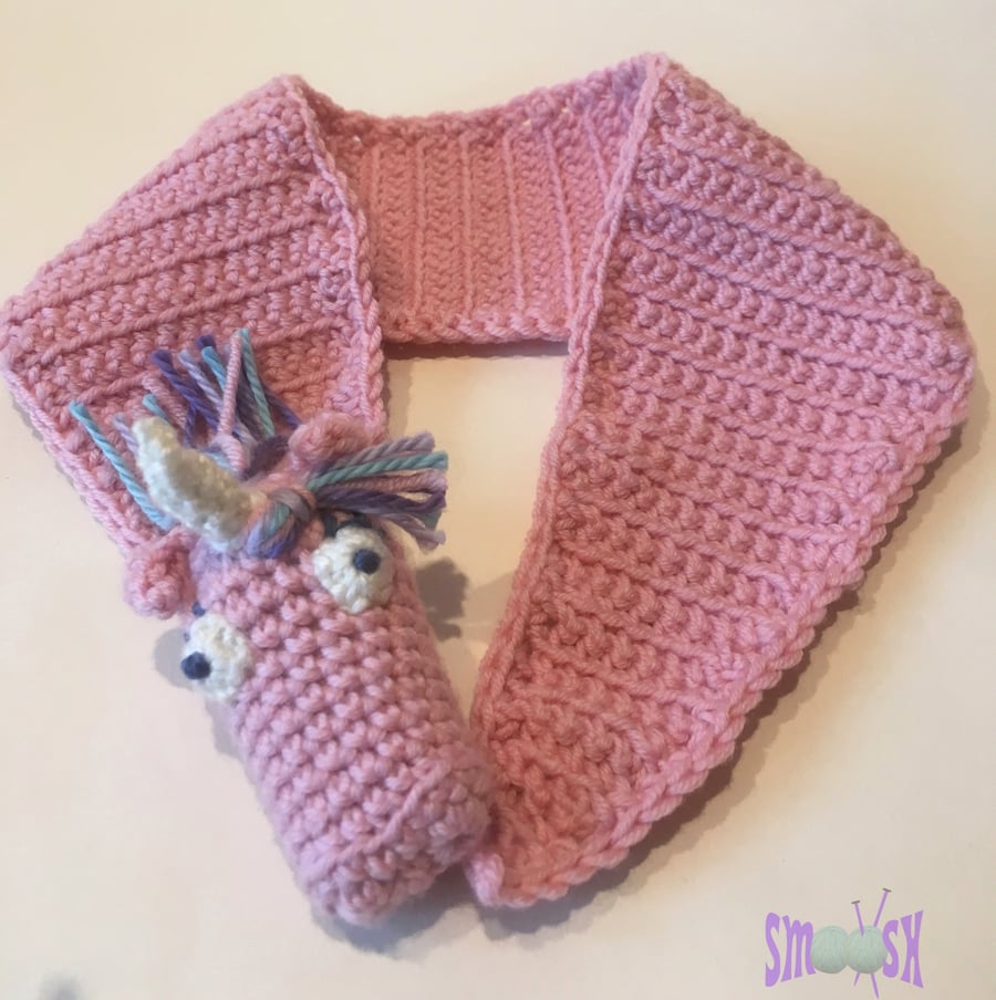 Child's Scarf: Unicorn Draggle (2-6 yrs)