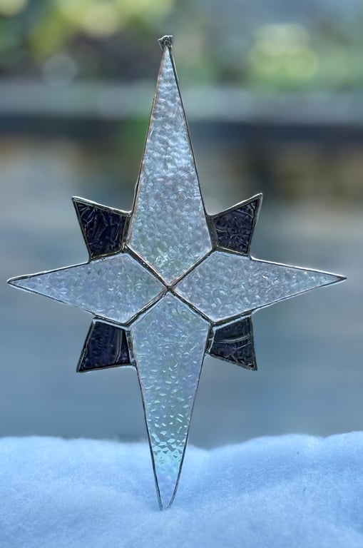 Stained glass Bethlehem star - Clear irridised glass with purple quarters