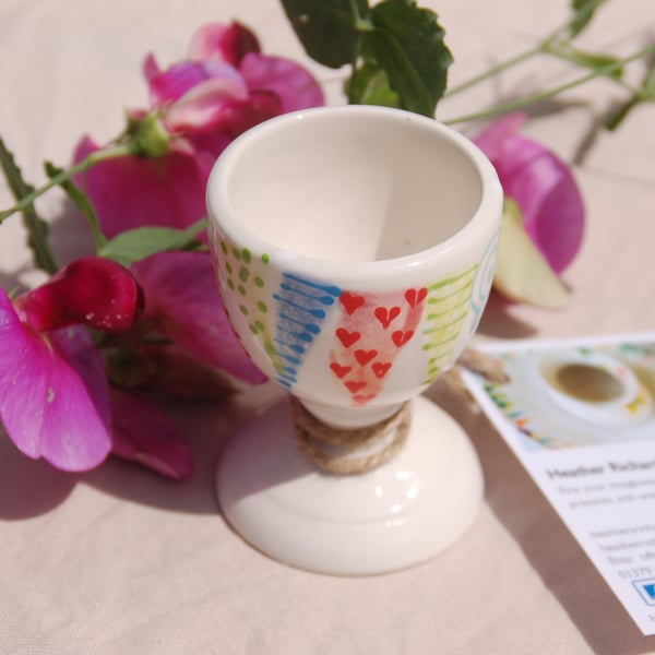 Endless Summer bunting egg cup