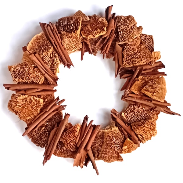 Contemporary Dried Wreath from Cork & Eucalyptus Bark