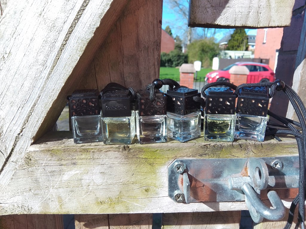 Scented handmade car air fresheners 