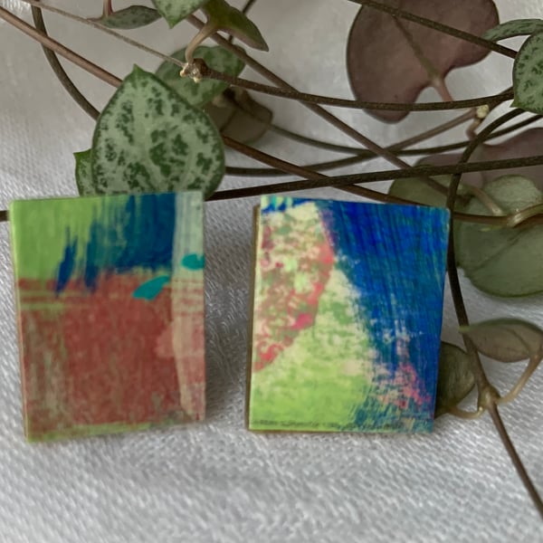 Stainless steel post earrings 