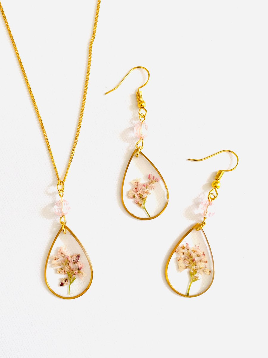 Teardrop necklace and earrings set, botanical earrings, real flower jewellery 