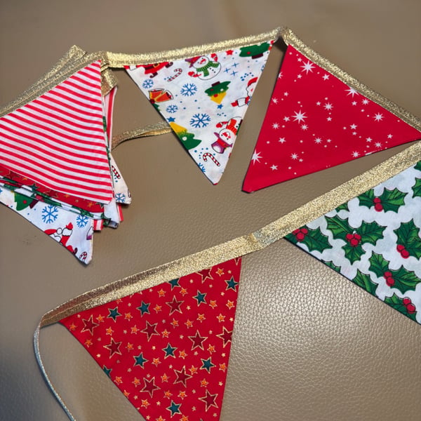 Christmas bunting