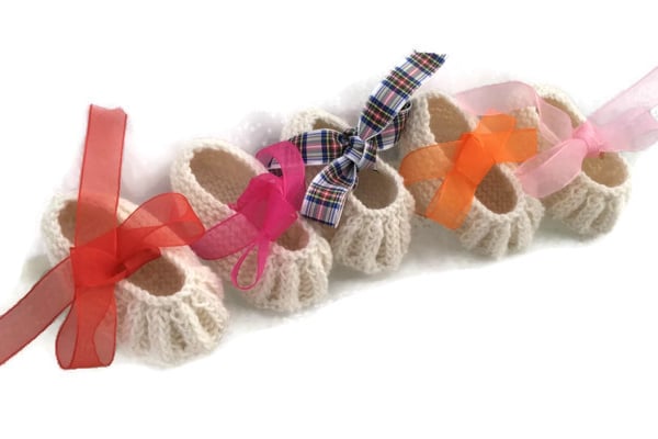 Cashmere baby slippers. Hand knitted slippers