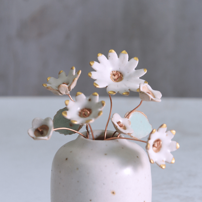 White and Gold Ceramic Flower Bouquet Small 