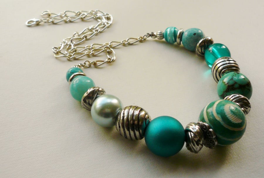  Chunky Mixed Turquoise Beaded Silver Necklace  KCJ234