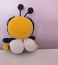 Crochet bee - Image 2