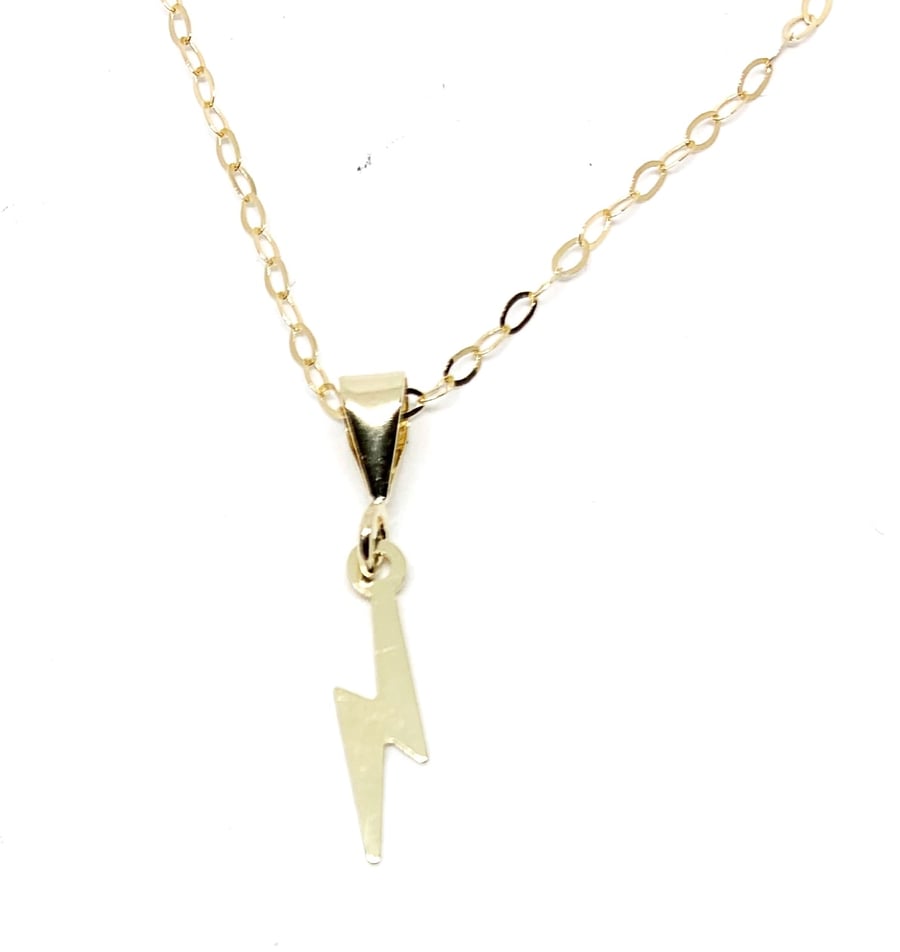 9ct yellow gold Thuder Necklace