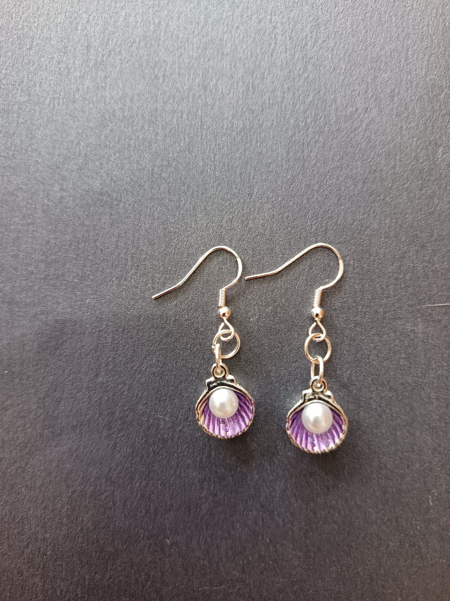 Purple and silver pearl shell dangle earrings 