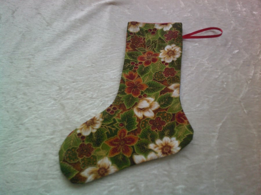 7,5 inch Christmas Stocking with Helebores