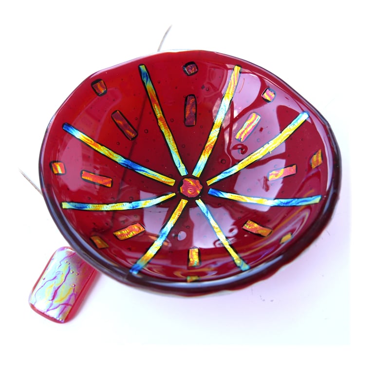 Red Gold 13cm Dichroic Fused Glass Bowl 060 Handmade 
