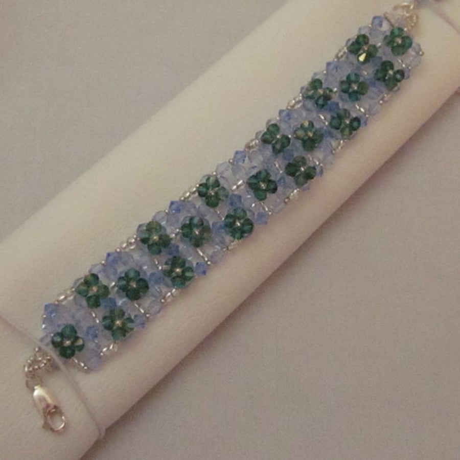 Blue and green crystal bead bracelet (78)