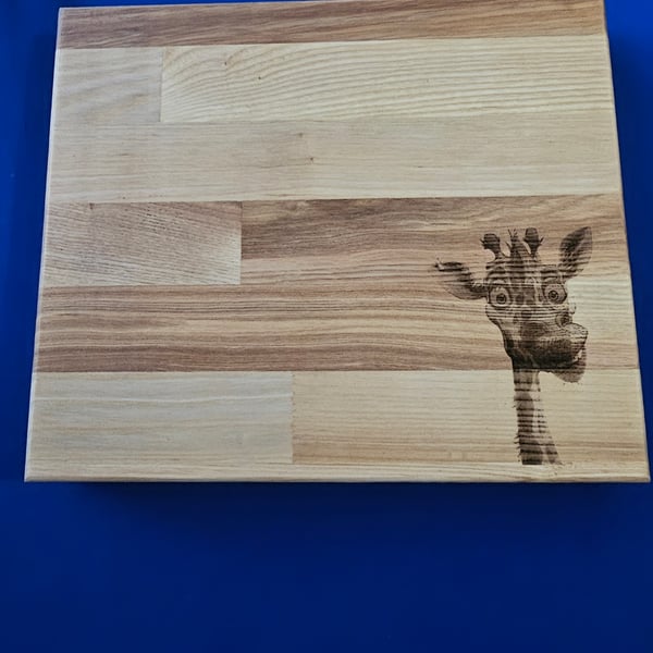Beechwood Chopping Board crazy giraffe design 
