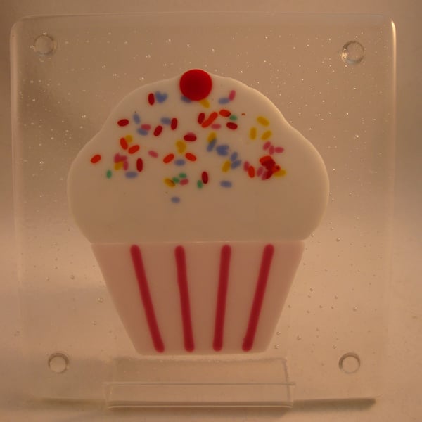 Fused Glass Pot Stand with a Pink Cupcake