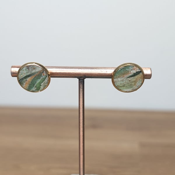 Green  stone marble small stud earrings 1