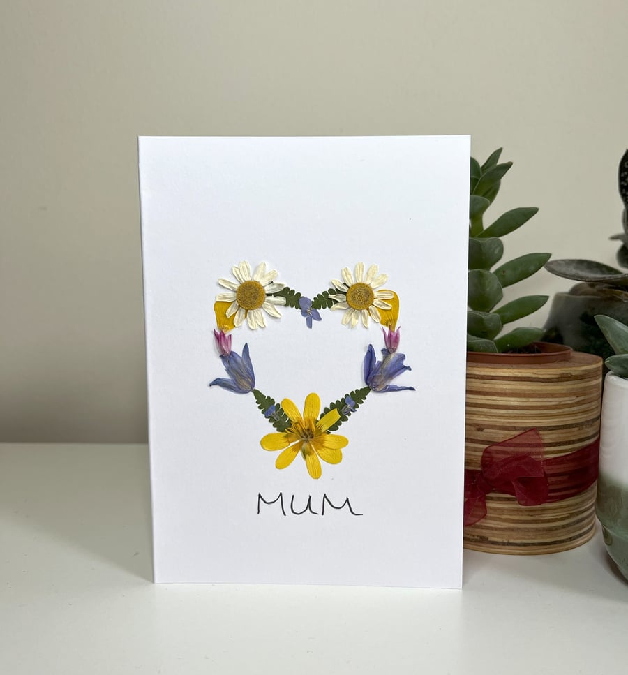 Handmade Pressed Flower Heart, Mother's Day, Birthday  Card 