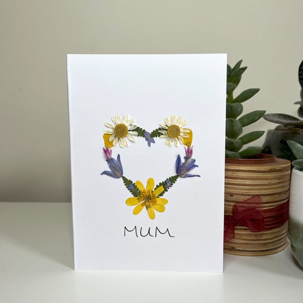 Handmade Pressed Flower Heart, Mother's Day, Birthday  Card 