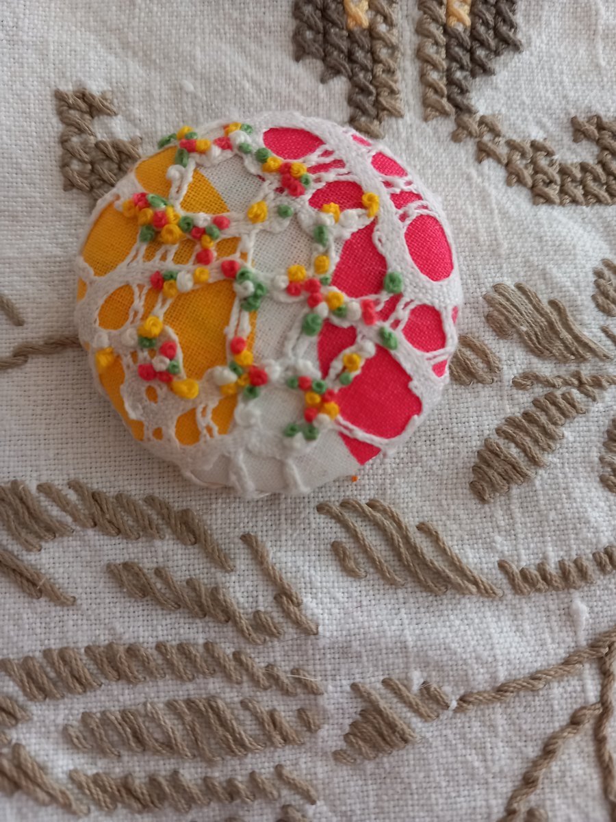 The Marimeko and french knot brooch