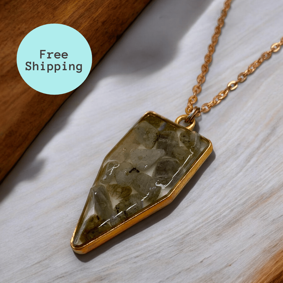 Labradorite Rose Gold plated Arrowhead Worry Stone Necklace - Free Postage