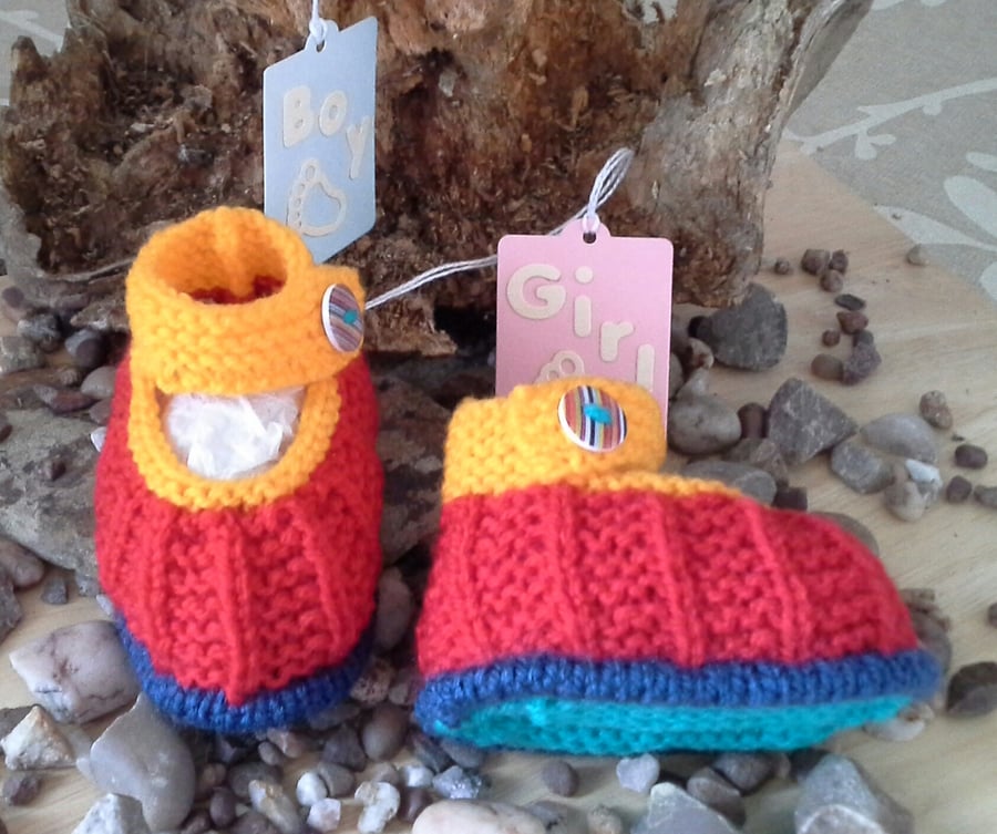 Hand Knitted Gender Neutral Baby Shoes 0-6 months  (Help for Charity)